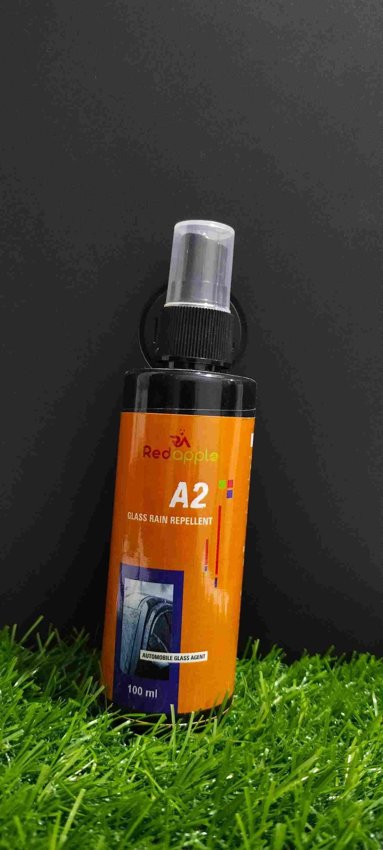 {{ product.title }} – UrbanZora