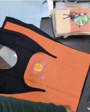 {{ collection.title }} – banner