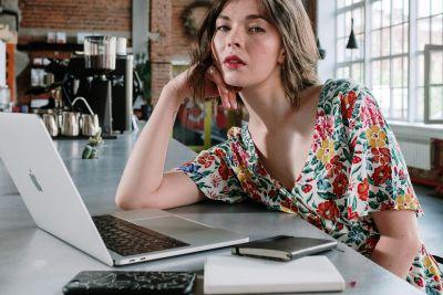 How to Style a Printed Kurti for Everyday Wear
